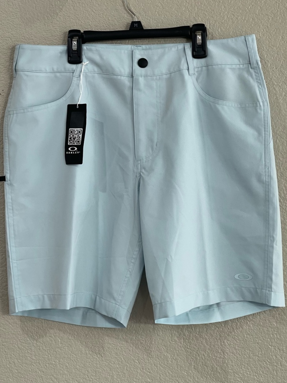 Oakley Men's Baseline Hybrid Light Blue Performance Shorts Size Large